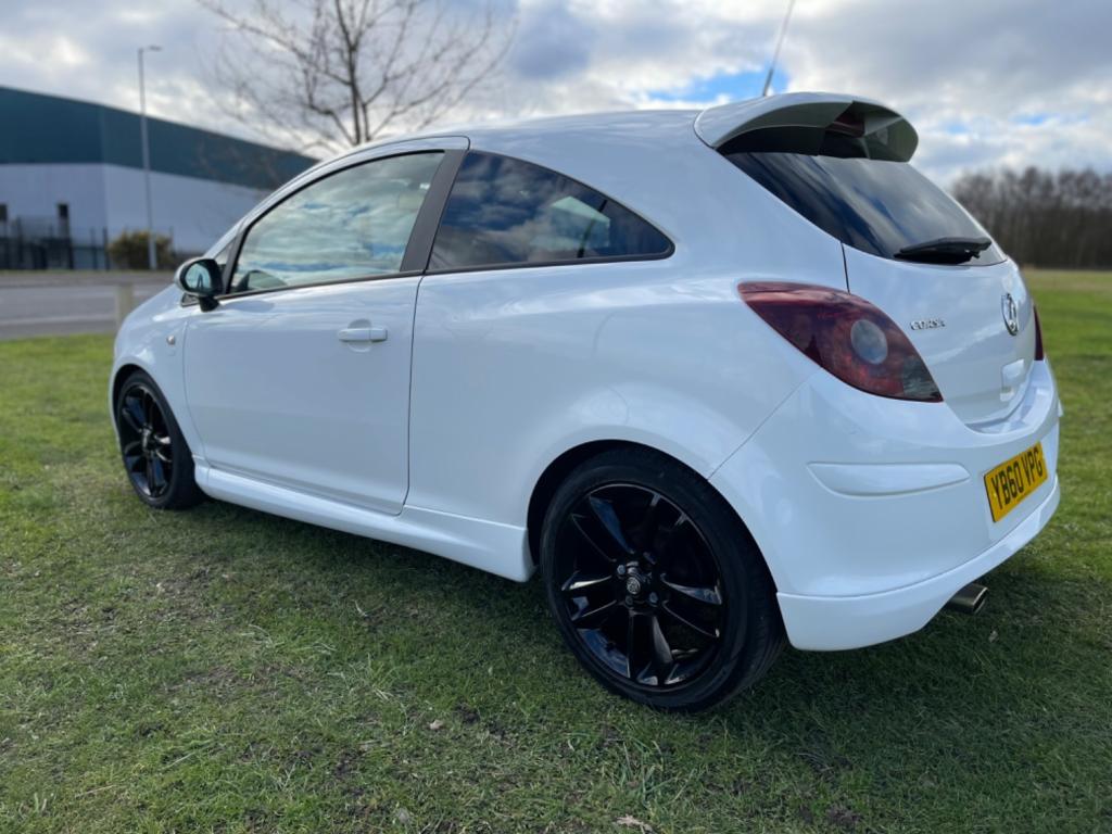 VAUXHALL CORSA