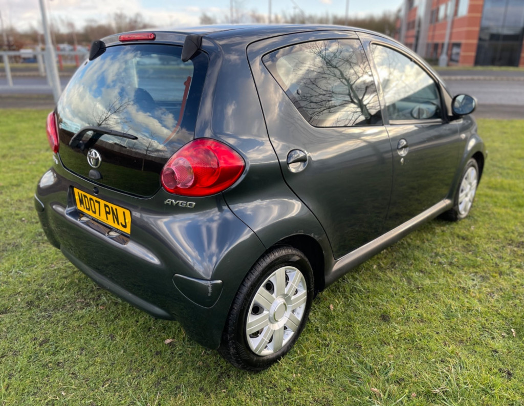 TOYOTA AYGO