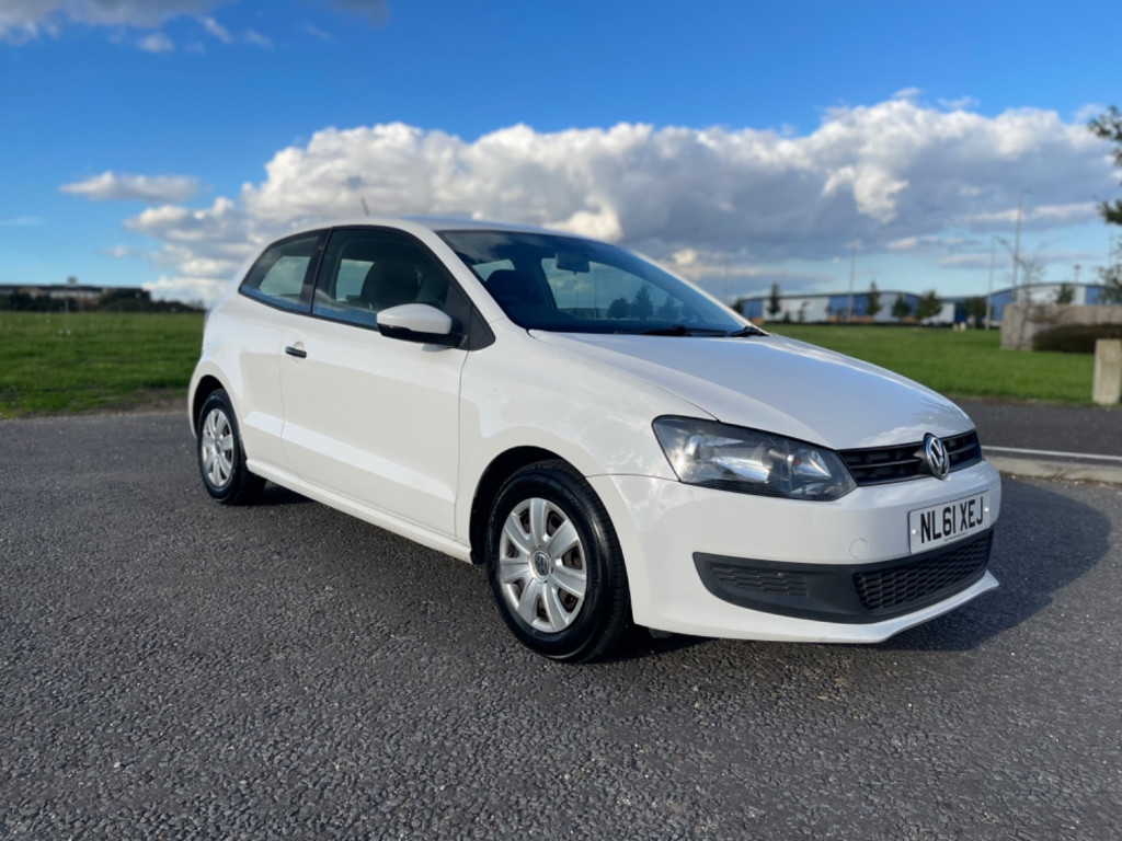 View VOLKSWAGEN POLO S