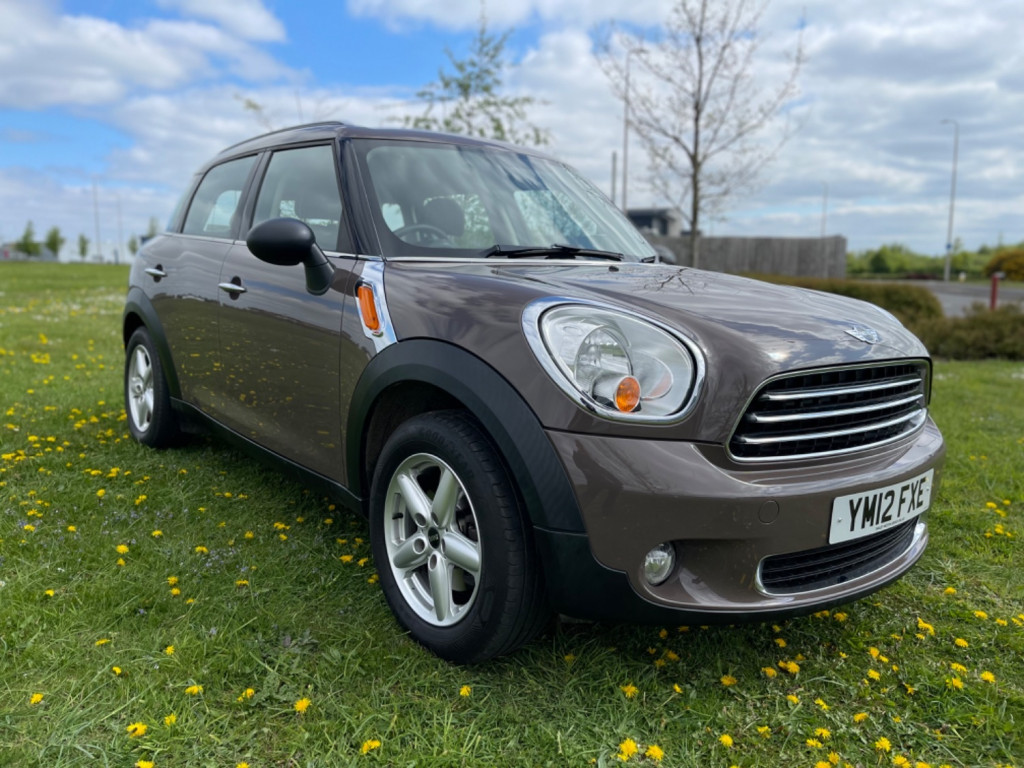 View MINI COUNTRYMAN ONE