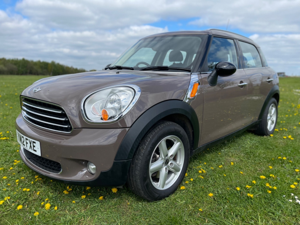 MINI COUNTRYMAN