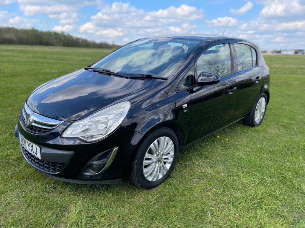 View VAUXHALL CORSA SE
