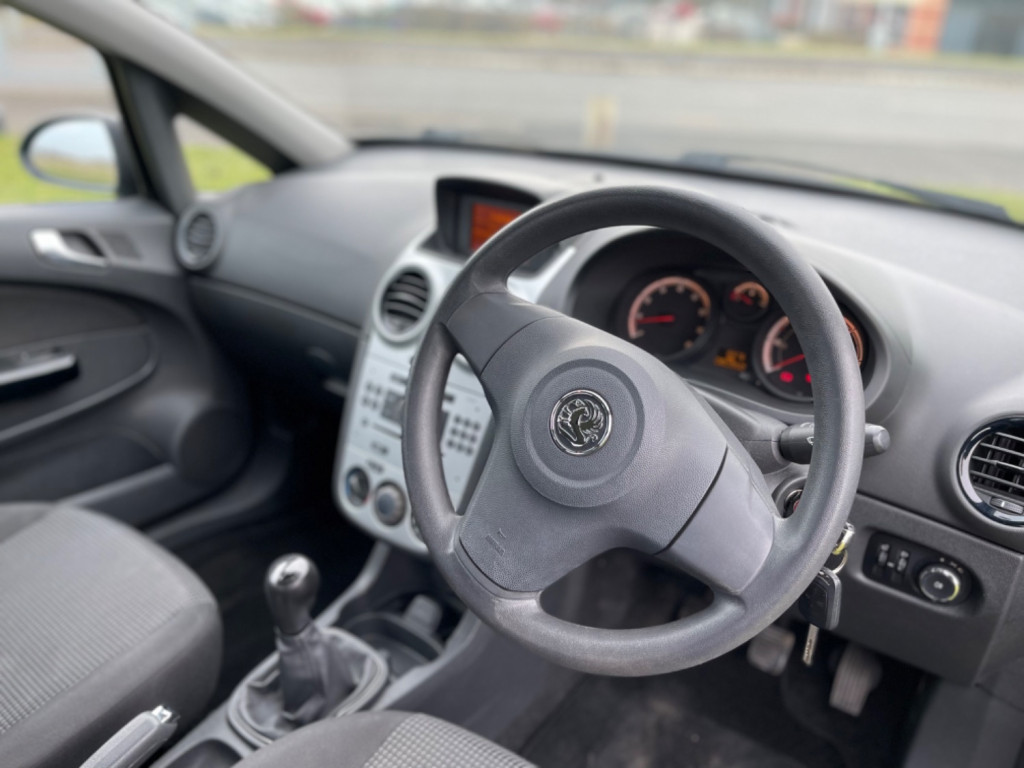 VAUXHALL CORSA