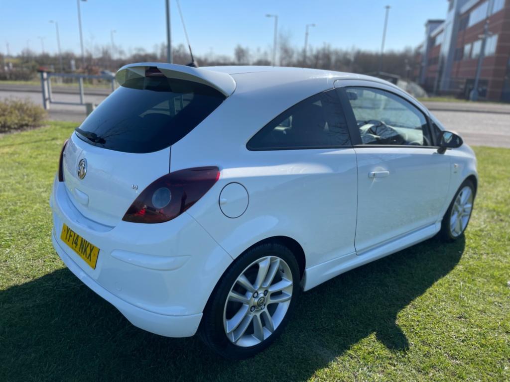 VAUXHALL CORSA