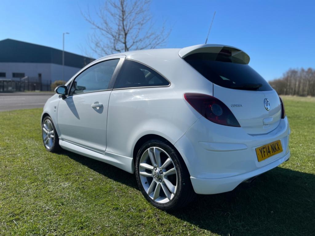 VAUXHALL CORSA
