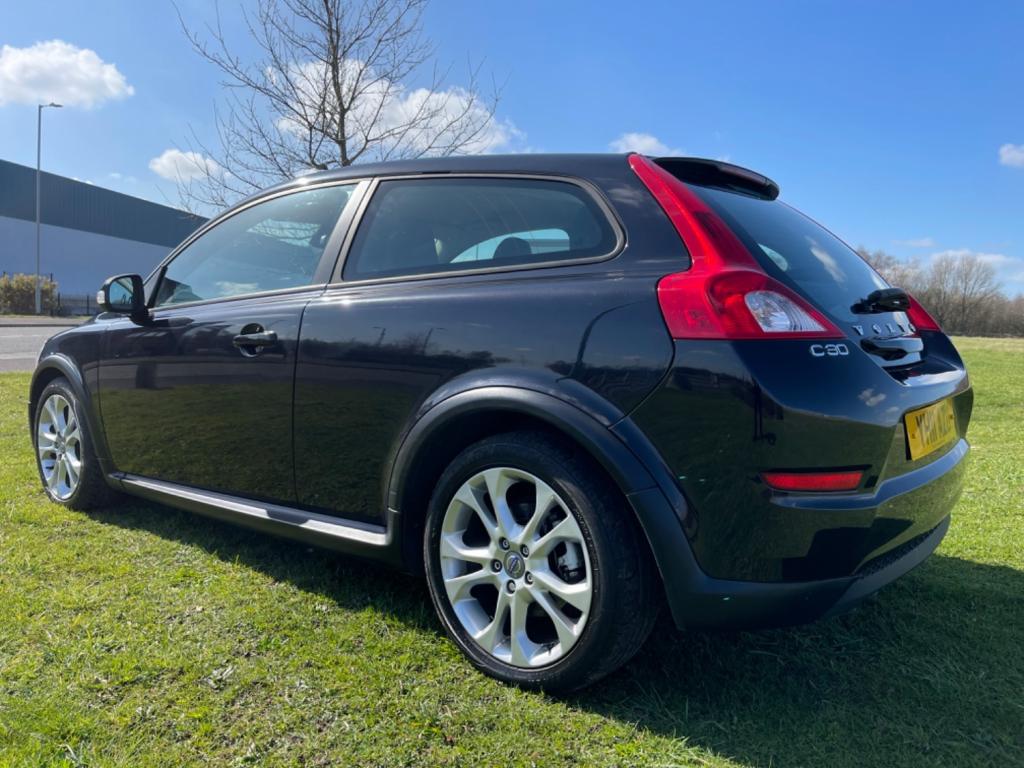 VOLVO C30