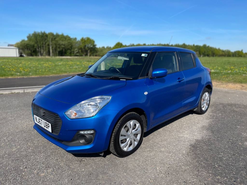 SUZUKI SWIFT