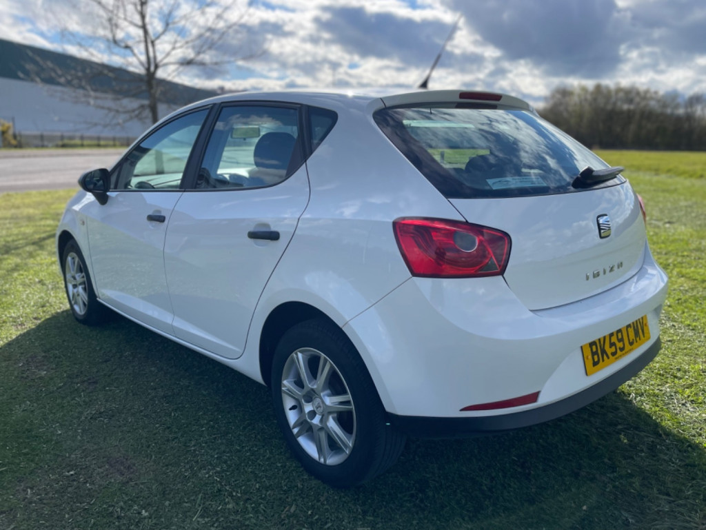 SEAT IBIZA