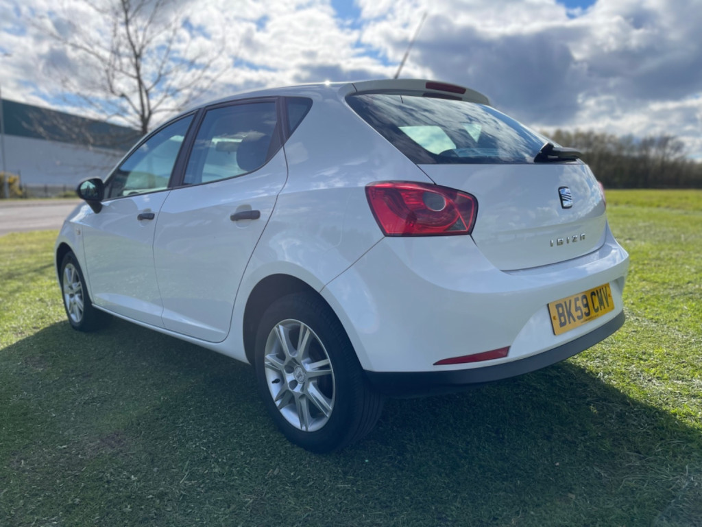 SEAT IBIZA