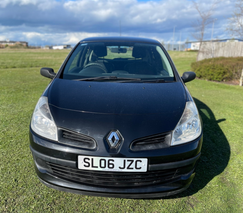 RENAULT CLIO