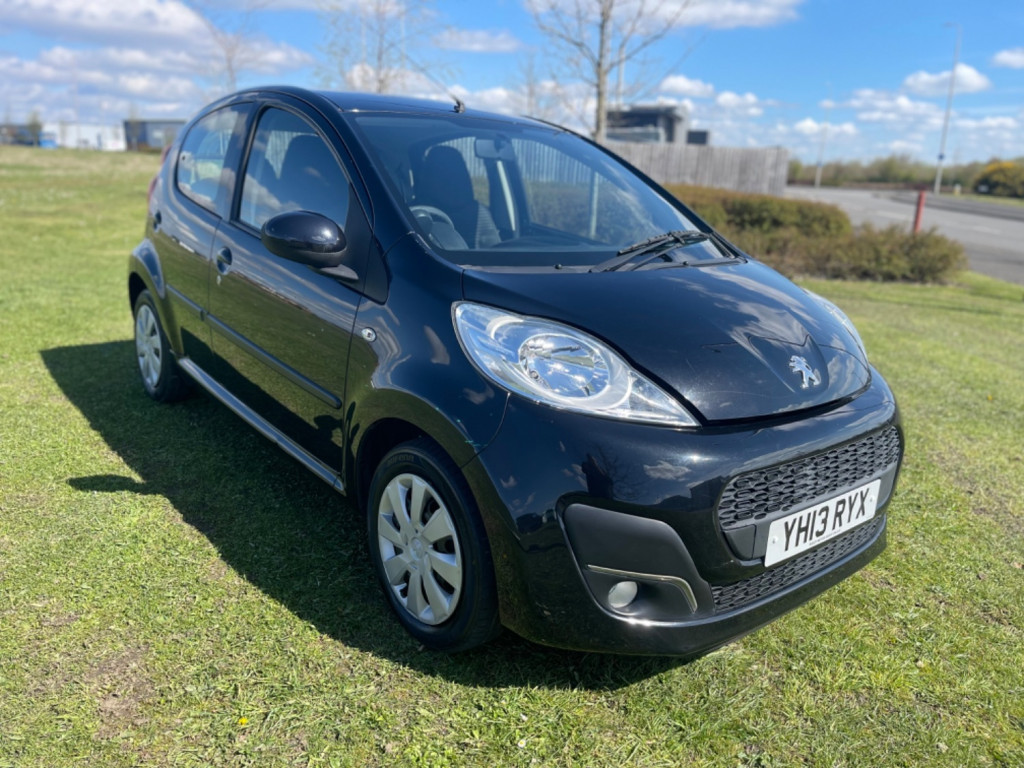 View PEUGEOT 107 ACTIVE