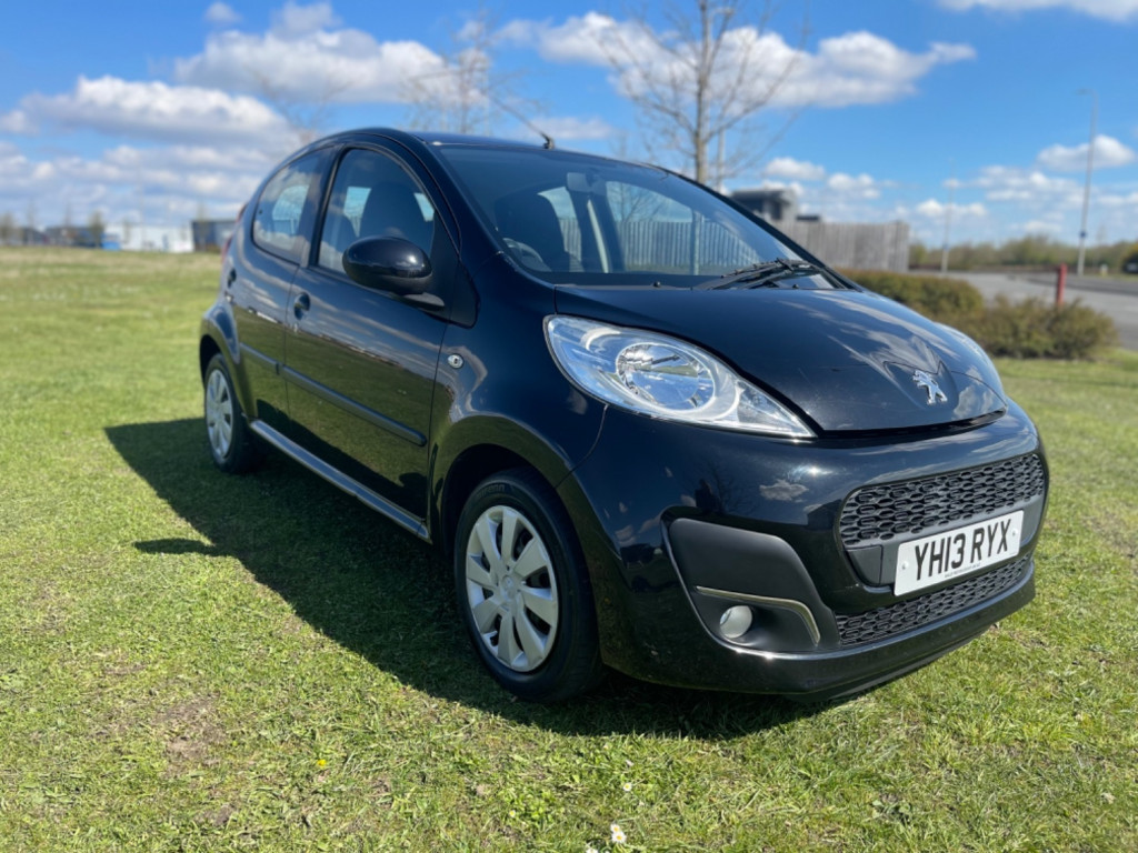 View PEUGEOT 107 ACTIVE