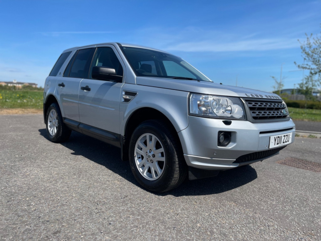 View LAND ROVER FREELANDER TD4 XS