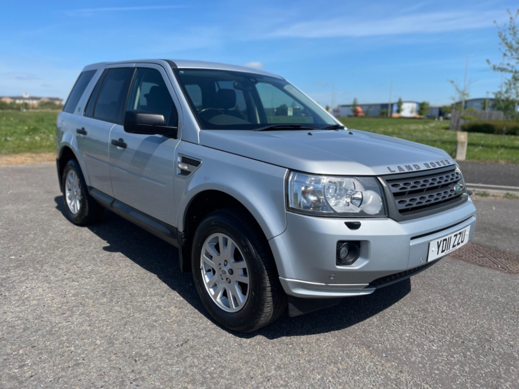 View LAND ROVER FREELANDER TD4 XS