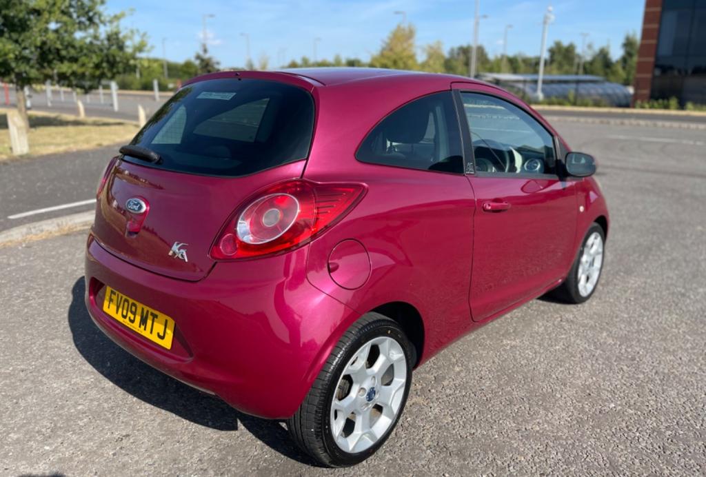 FORD KA