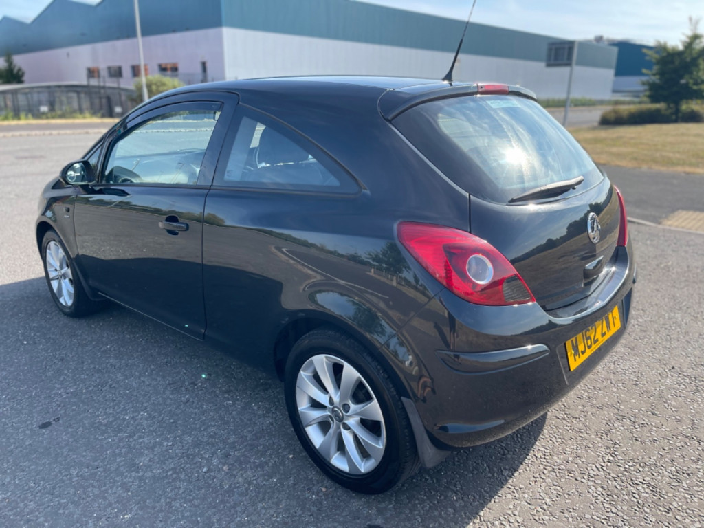 VAUXHALL CORSA