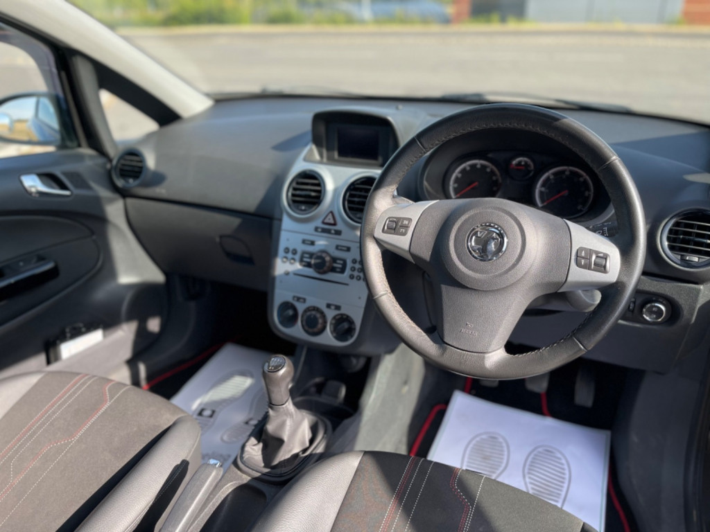 VAUXHALL CORSA