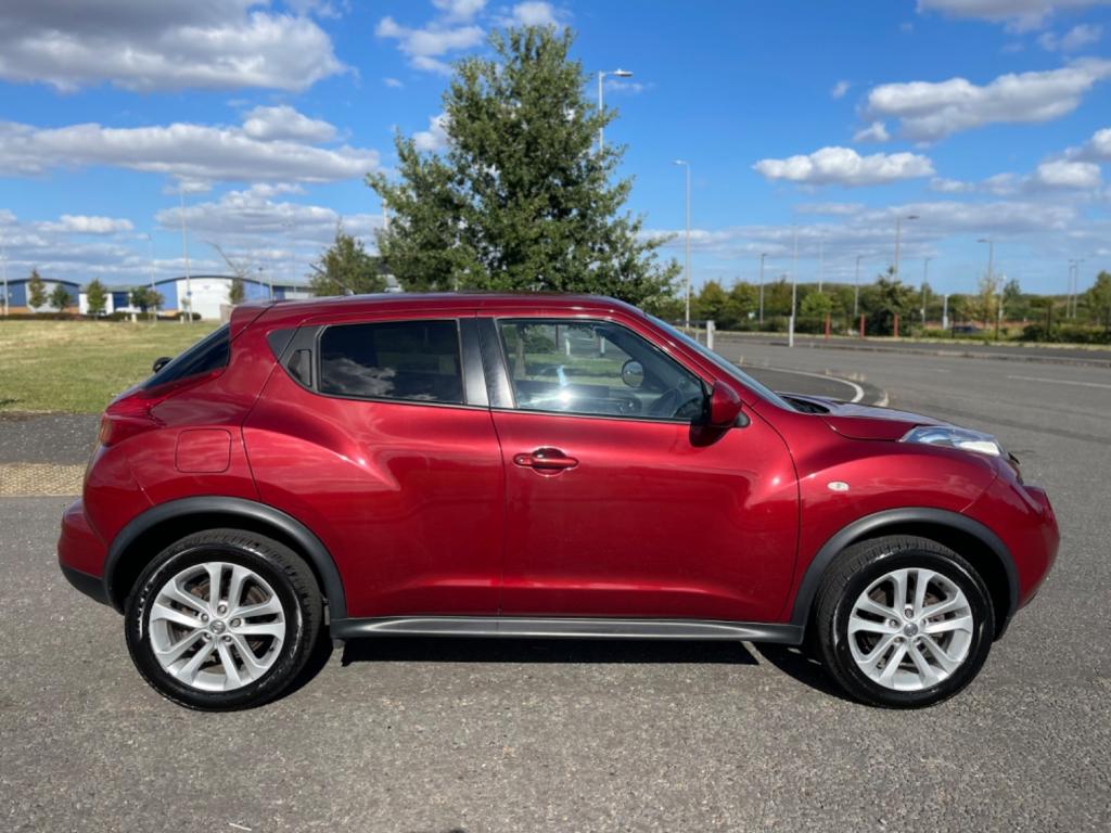 NISSAN JUKE