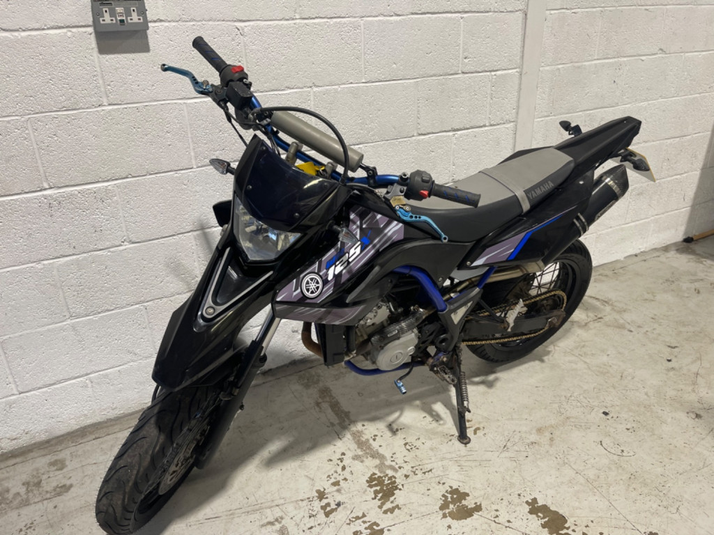 View YAMAHA WR 125 X