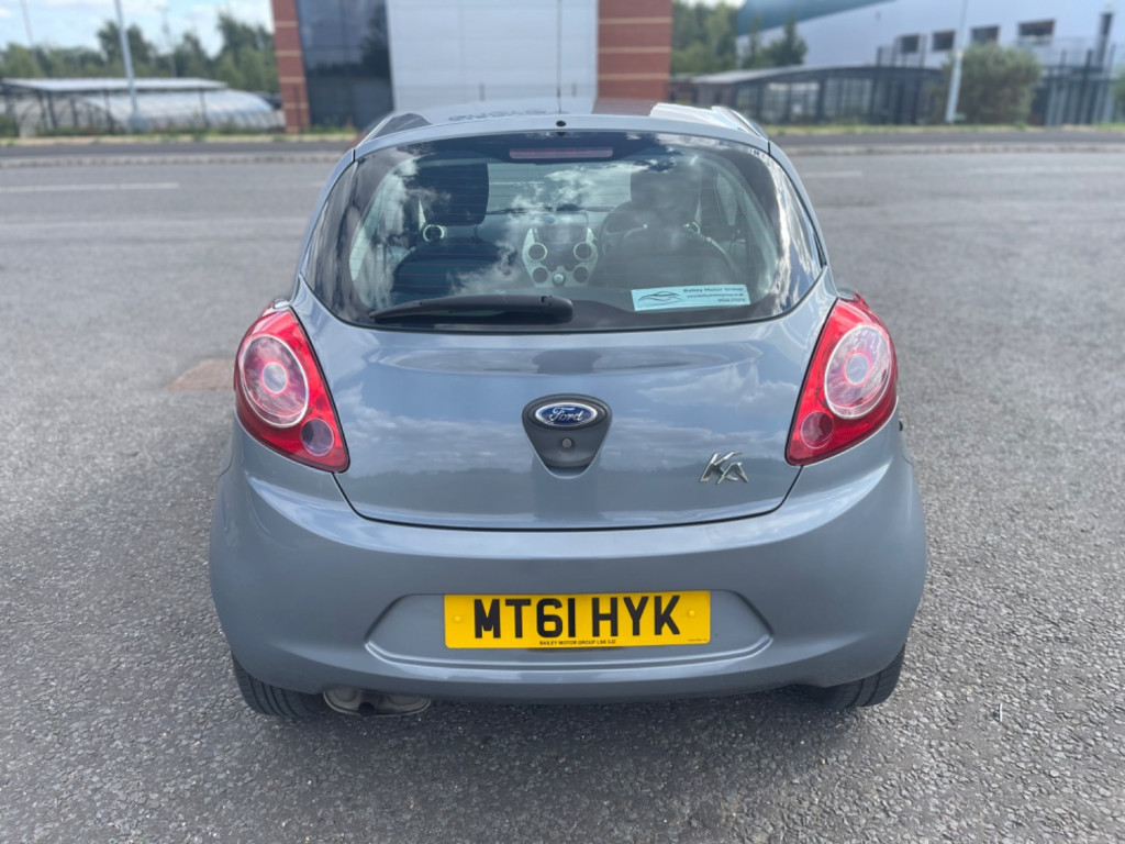 FORD KA