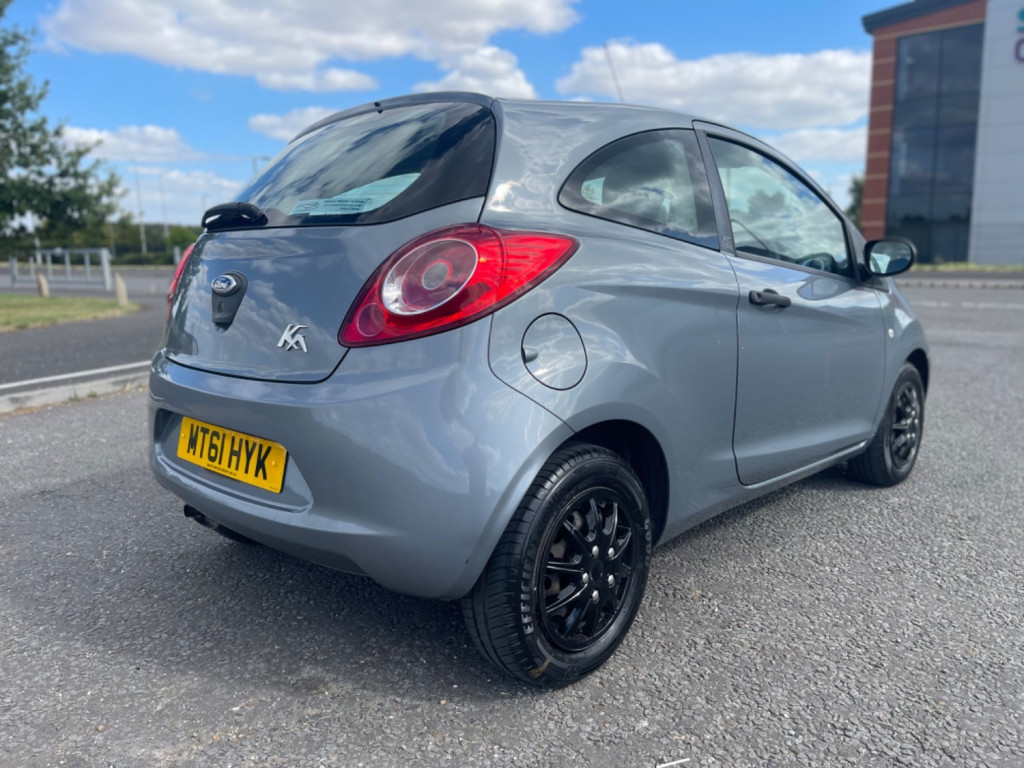 FORD KA