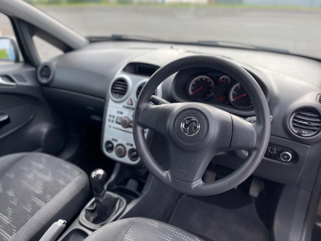 VAUXHALL CORSA