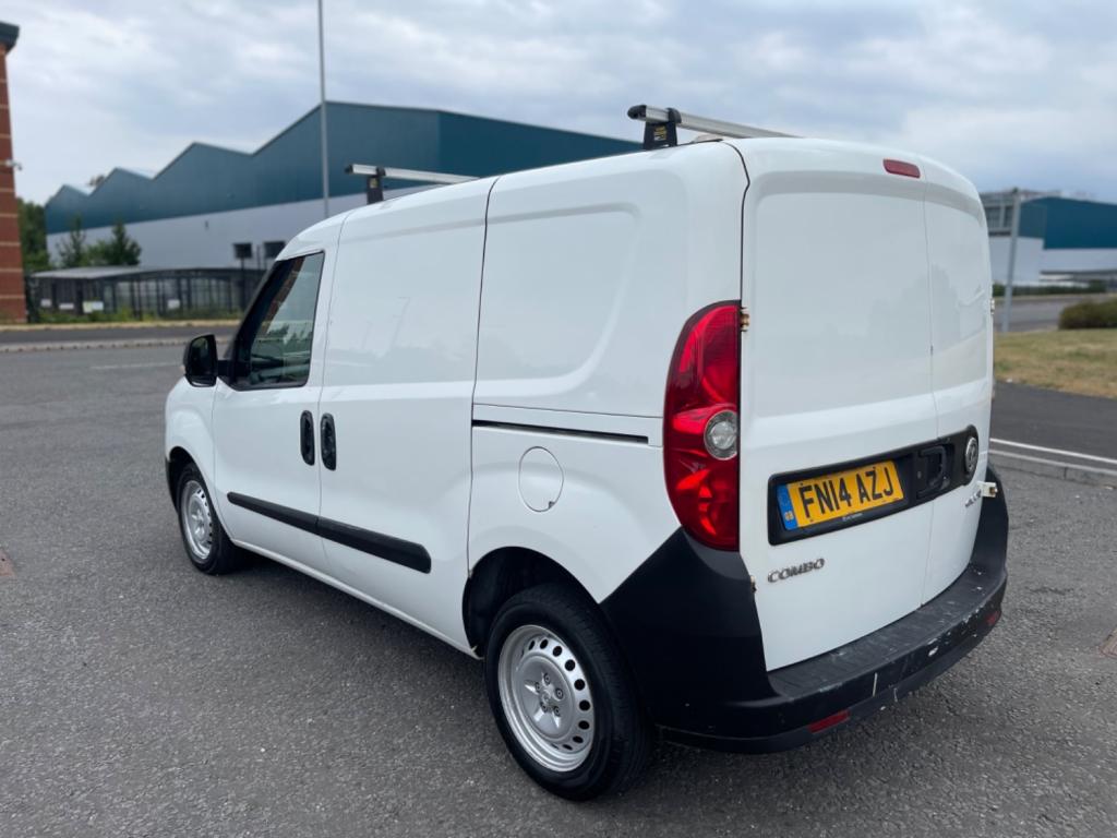 VAUXHALL COMBO