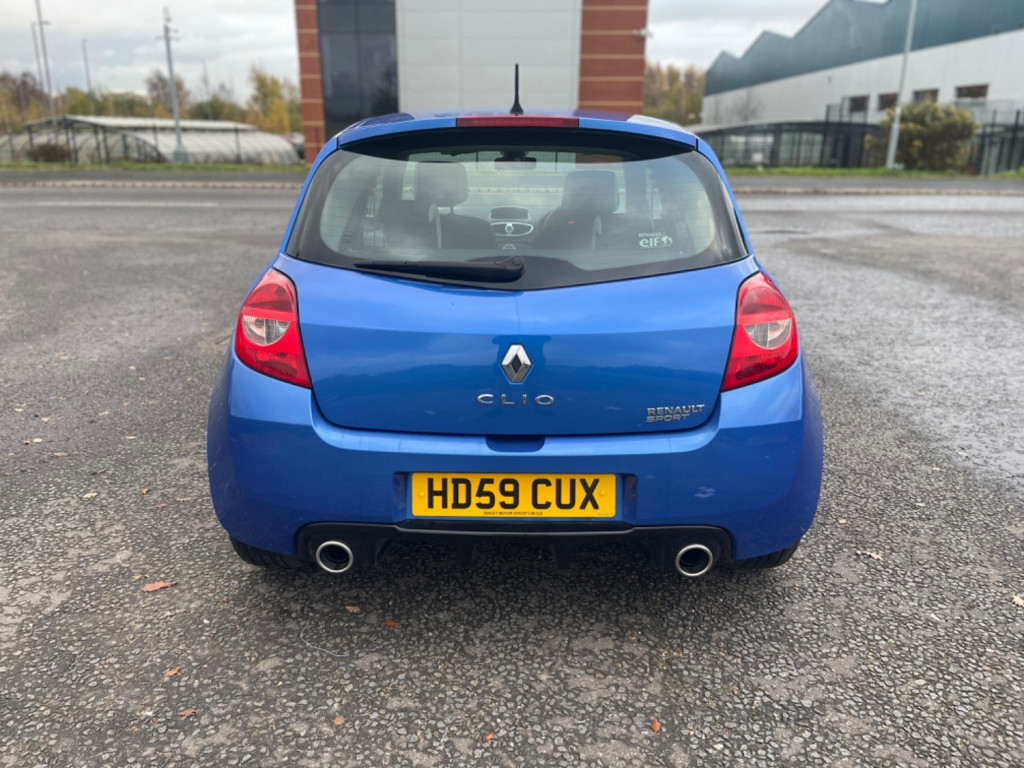 RENAULT CLIO