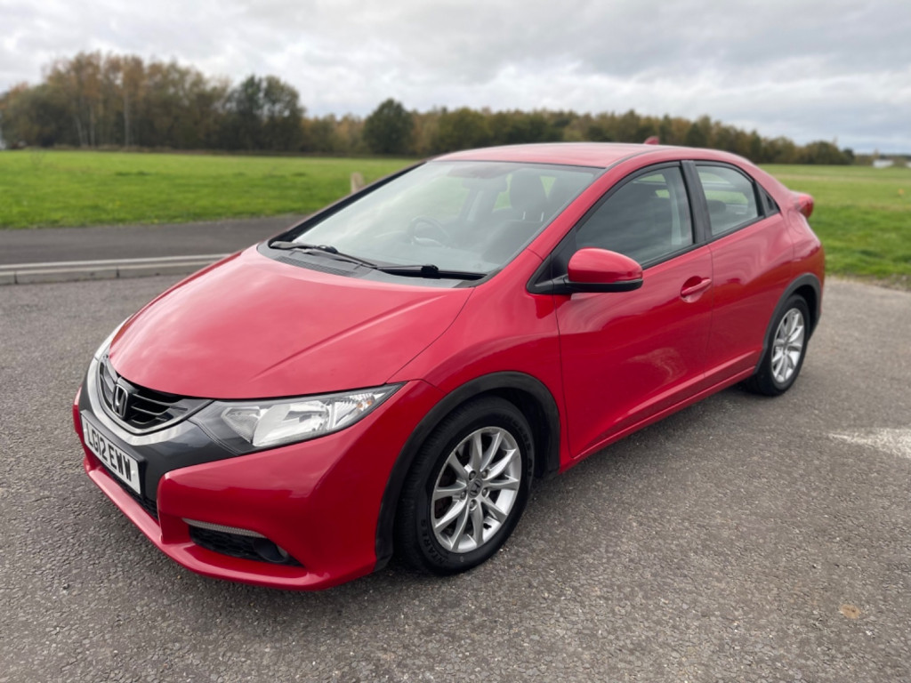 View HONDA CIVIC I-DTEC ES