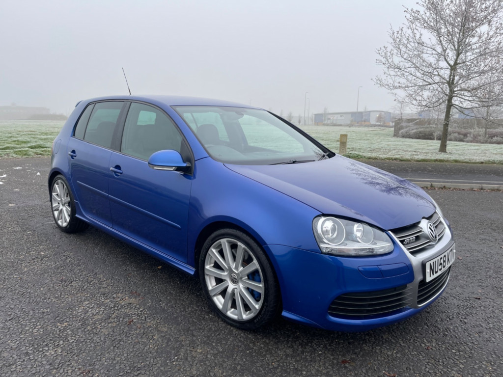 View VOLKSWAGEN GOLF 3.2 V6 R32 4MOTION 5dr