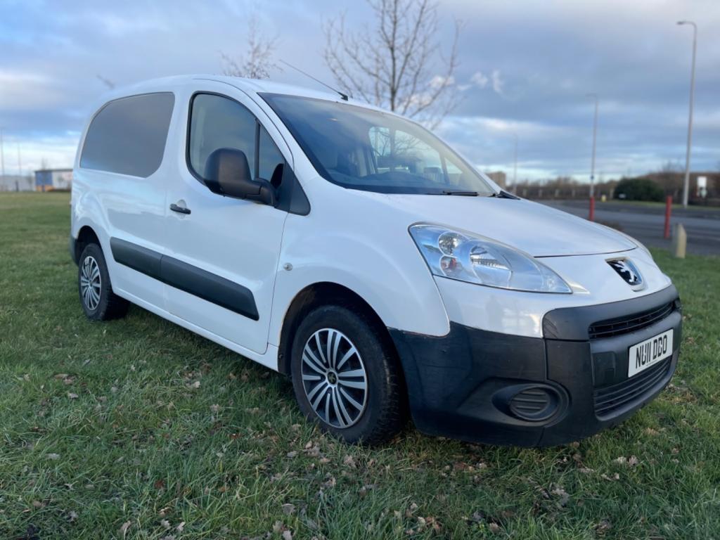 View PEUGEOT PARTNER HDI S L1 850