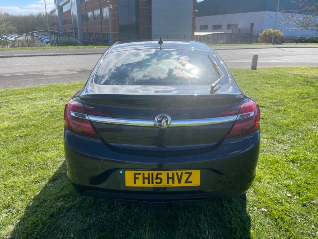 VAUXHALL INSIGNIA