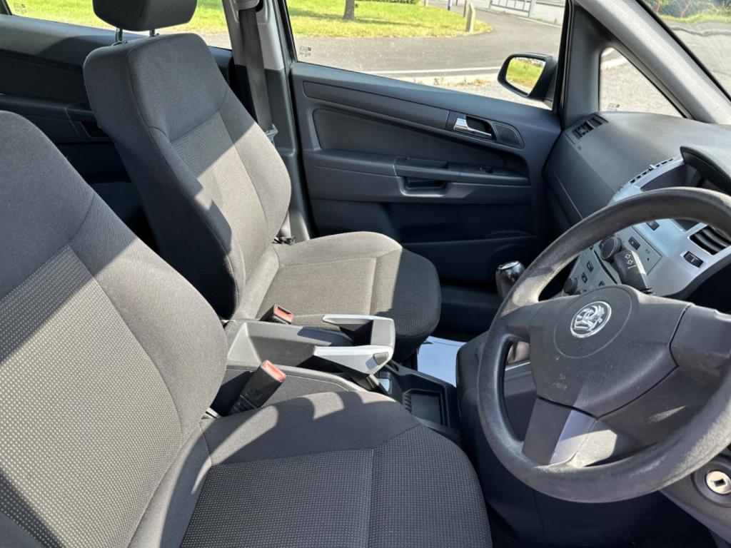 VAUXHALL ZAFIRA