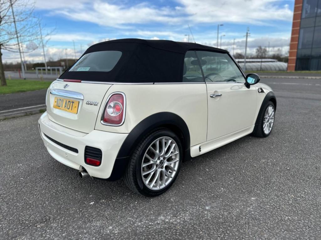 MINI CABRIOLET