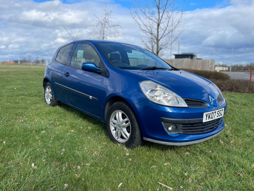 View RENAULT CLIO EXTREME 16V