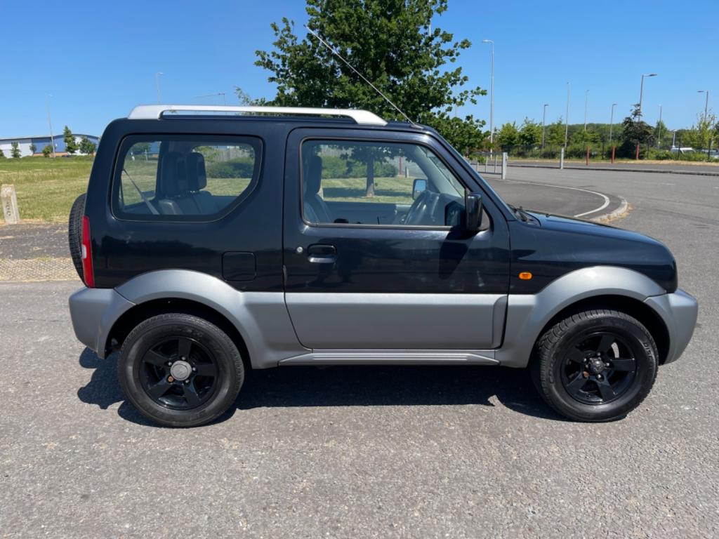 SUZUKI JIMNY
