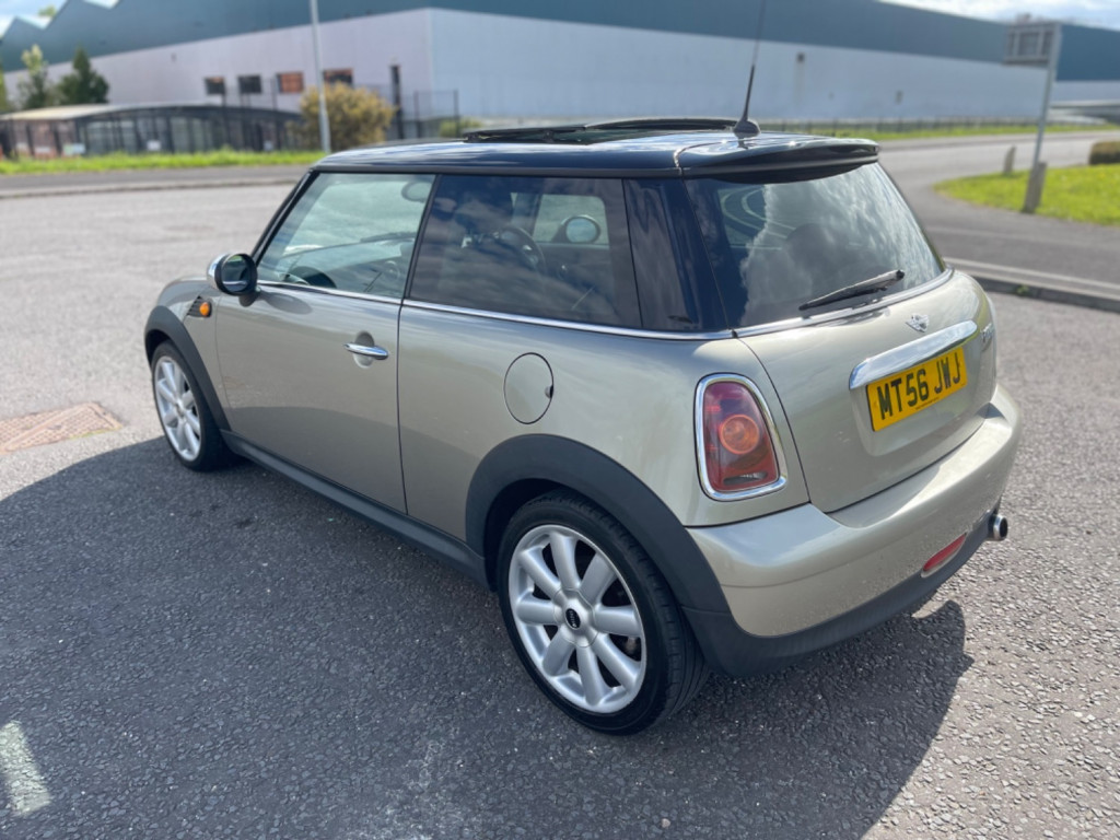 MINI HATCH COOPER
