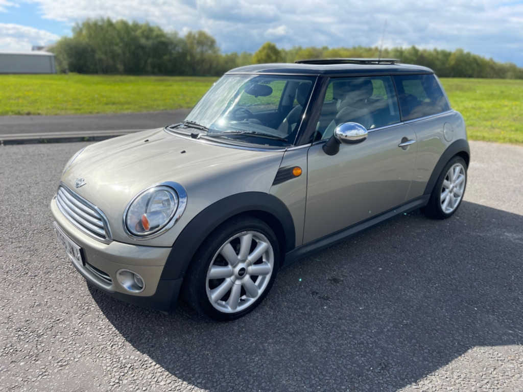 MINI HATCH COOPER