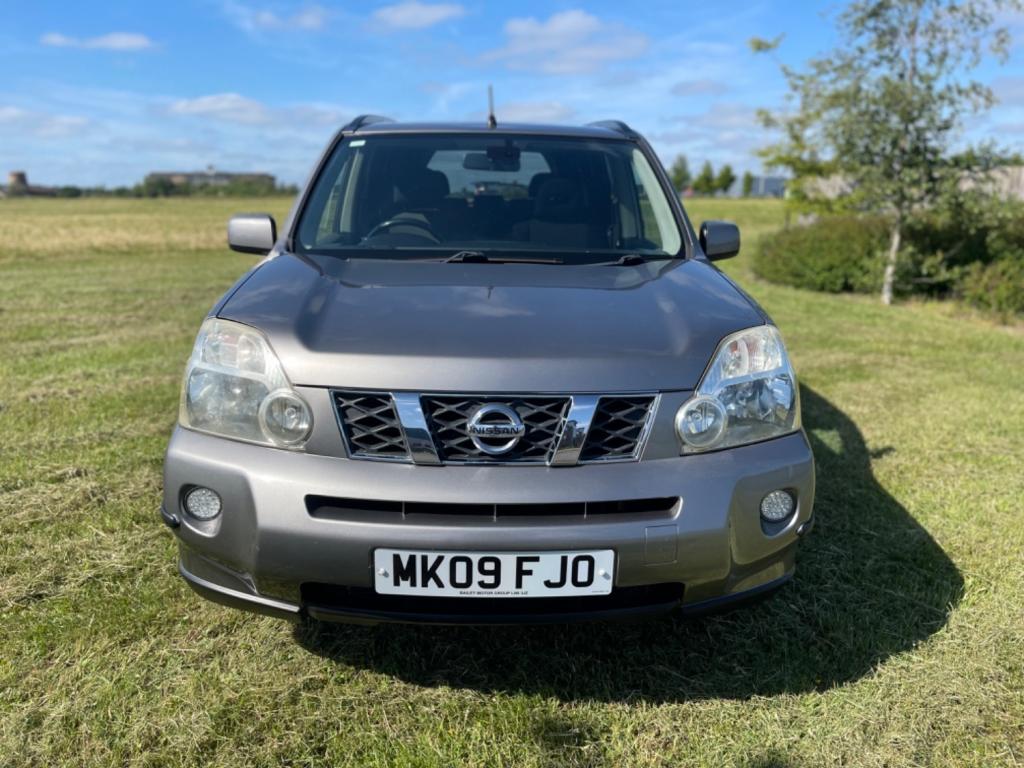 NISSAN X-TRAIL