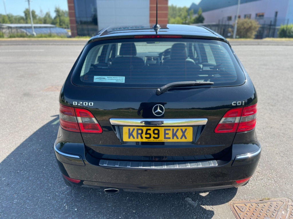 MERCEDES-BENZ B CLASS