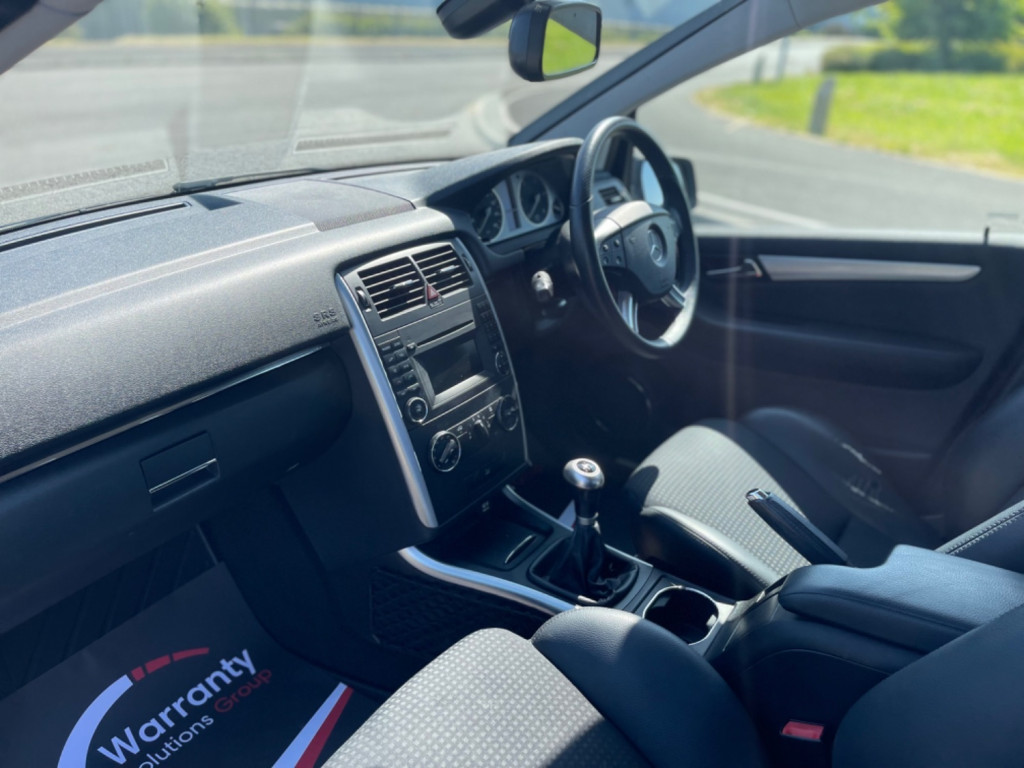 MERCEDES-BENZ B CLASS