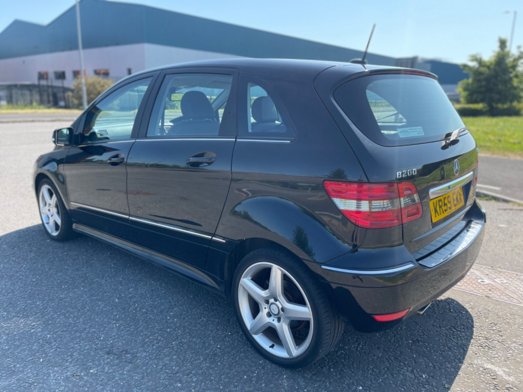 MERCEDES-BENZ B CLASS