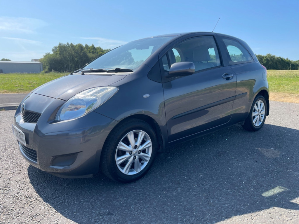 View TOYOTA YARIS VVT-I TR MM