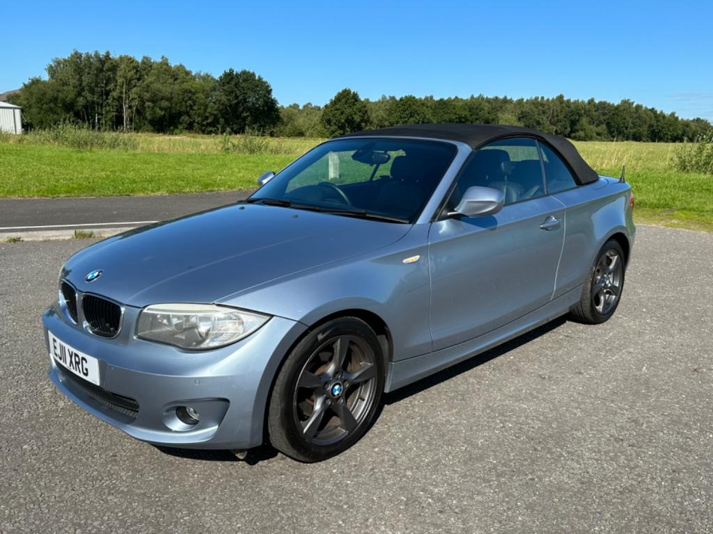 BMW 1 SERIES