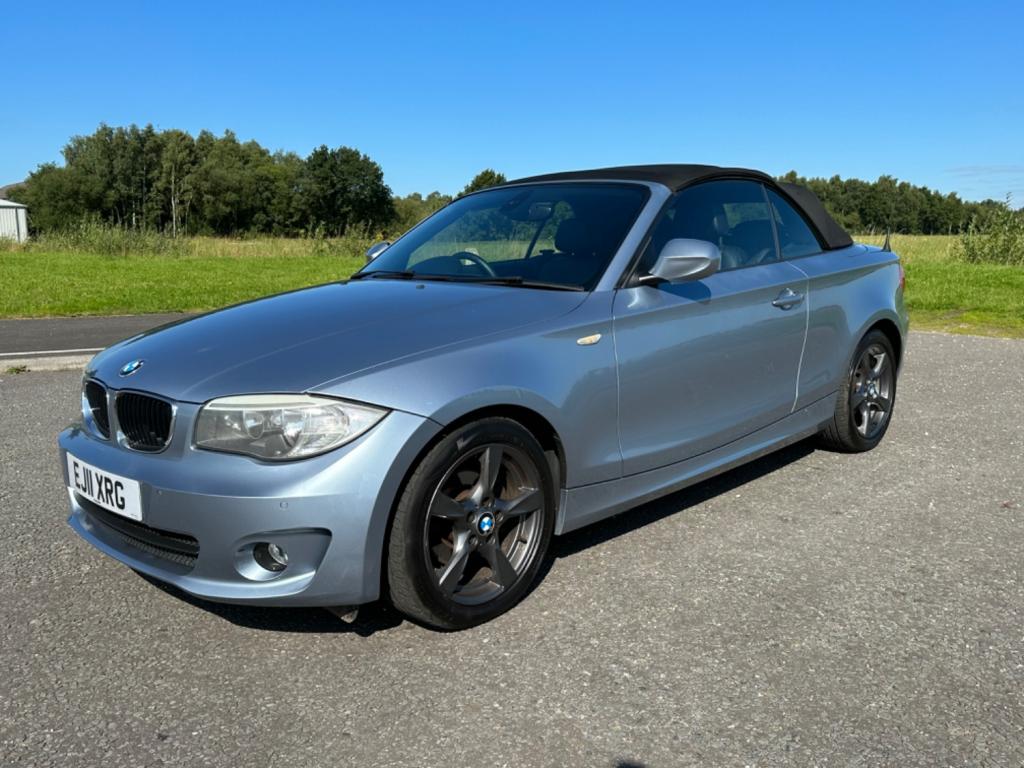 BMW 1 SERIES