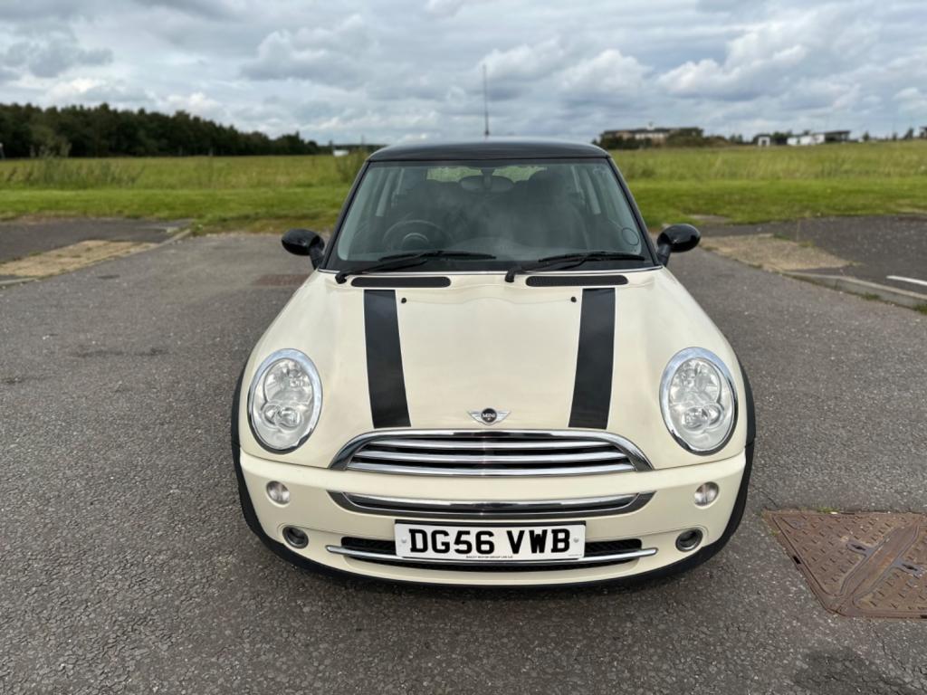 MINI HATCH COOPER