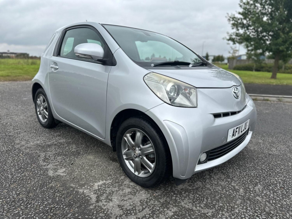 View TOYOTA IQ VVT-I IQ2