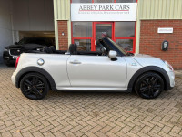 MINI CONVERTIBLE