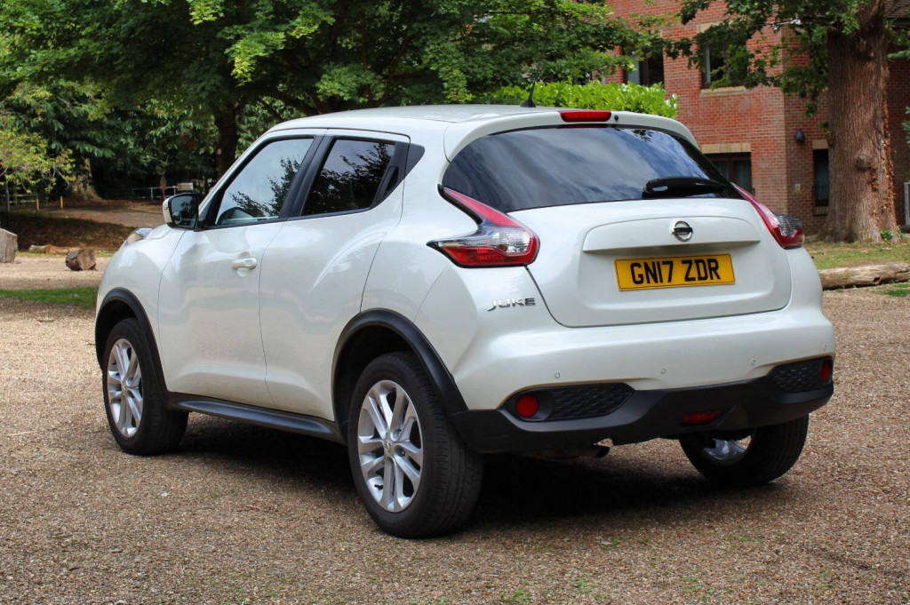 View NISSAN JUKE 1.6 Acenta