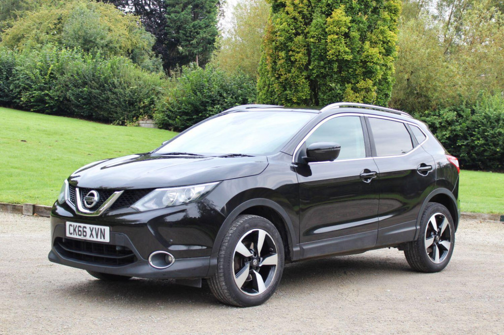 View NISSAN QASHQAI 1.5 dCi N-Connecta